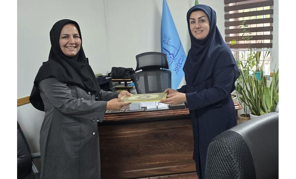 تجلیل از کارکنان مرکز مشاوره و سبک زندگی دانشگاه تبریز